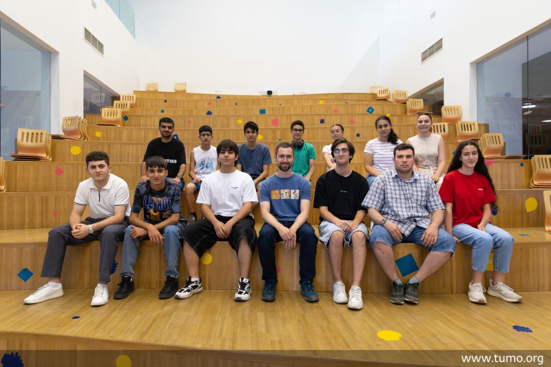 Students from AI Agent Chatroom learning lab